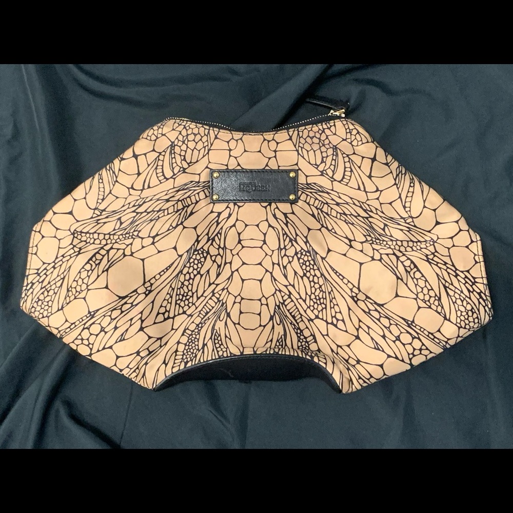 Alexander McQueen Manta Clutch